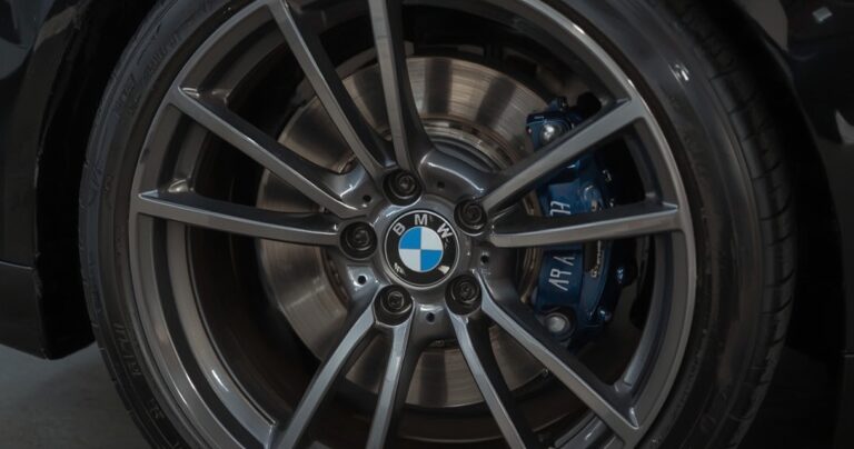 Kaip BMW ratų guoliai veikia automobilio našumą?
