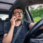 Kokie požymiai gali išduoti automobilyje paslėptą pasiklausymo įrangą?